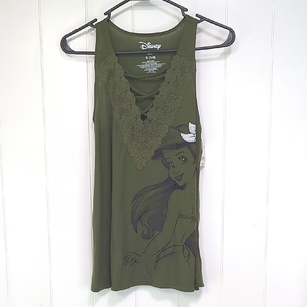 ♥️5/$25 Disney Green Sleeveless Top with Lace Detail Little Mermaid